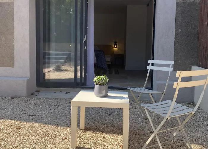 Neuf Dans Un Ecrin De Verdure Apartmán